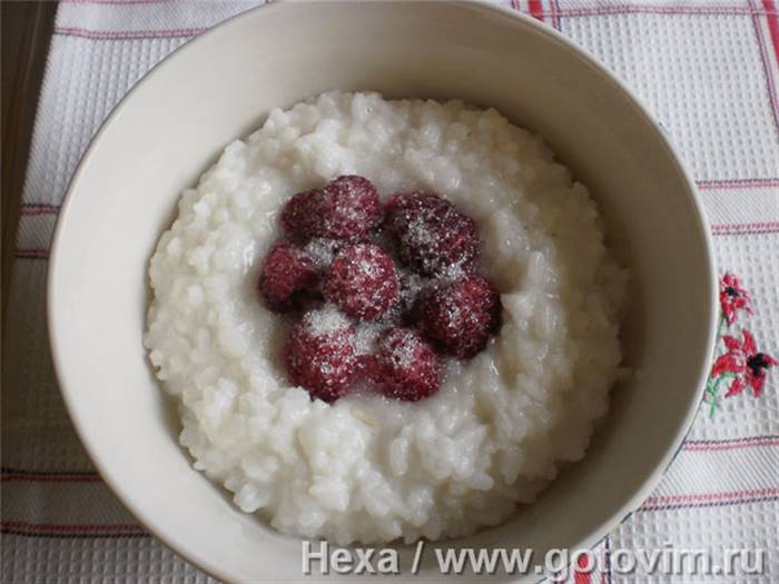 Каша рисова на кокосовому молоці